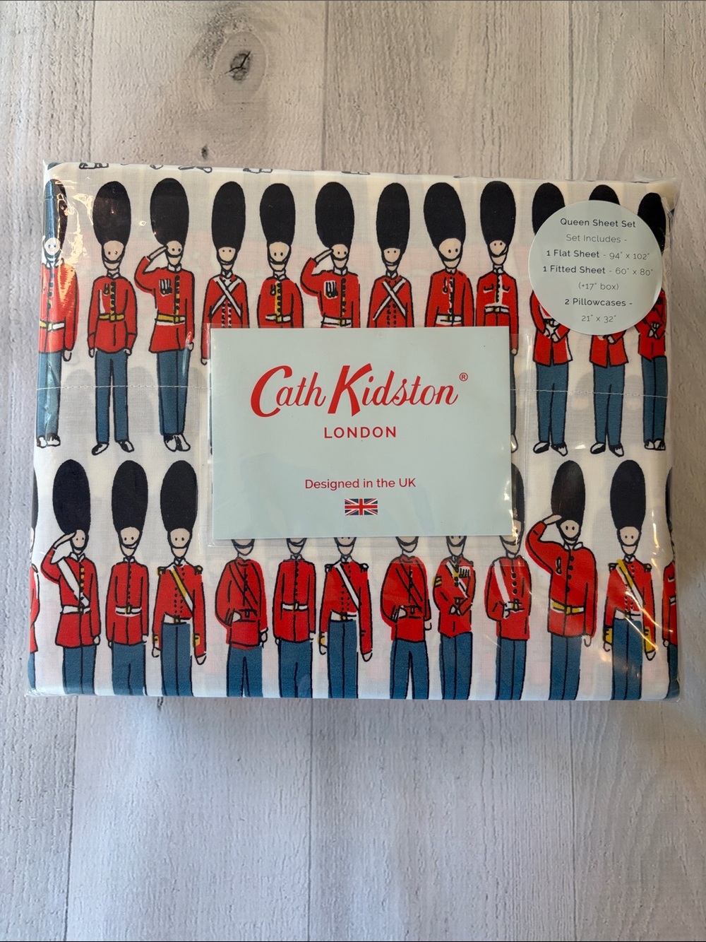 Cath Kidston London Guards Multi Queen Sheet Set NWT White Red Blue